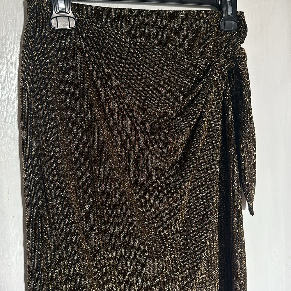 Show Me Your MuMu Glitter Skirt
